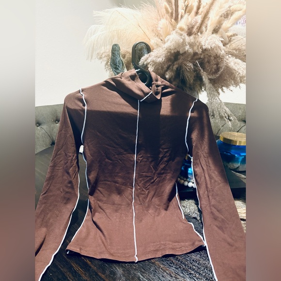 NWOT Commense Long Sleeve Turtleneck Top - Picture 3 of 4